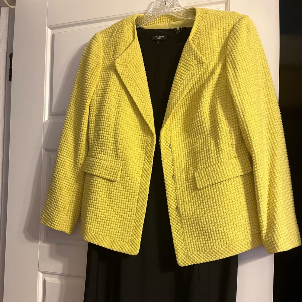 Ann Taylor fully lined jacket